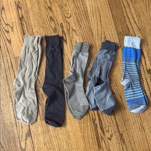 5 pair Assorted Men's Socks - Black, Gray, Blue